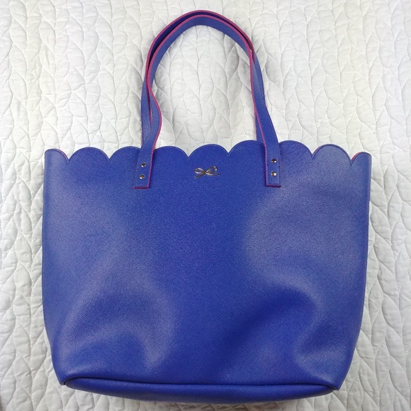 Bath and Body Works Handbags - Bath and Body Works Purse/tote-K3